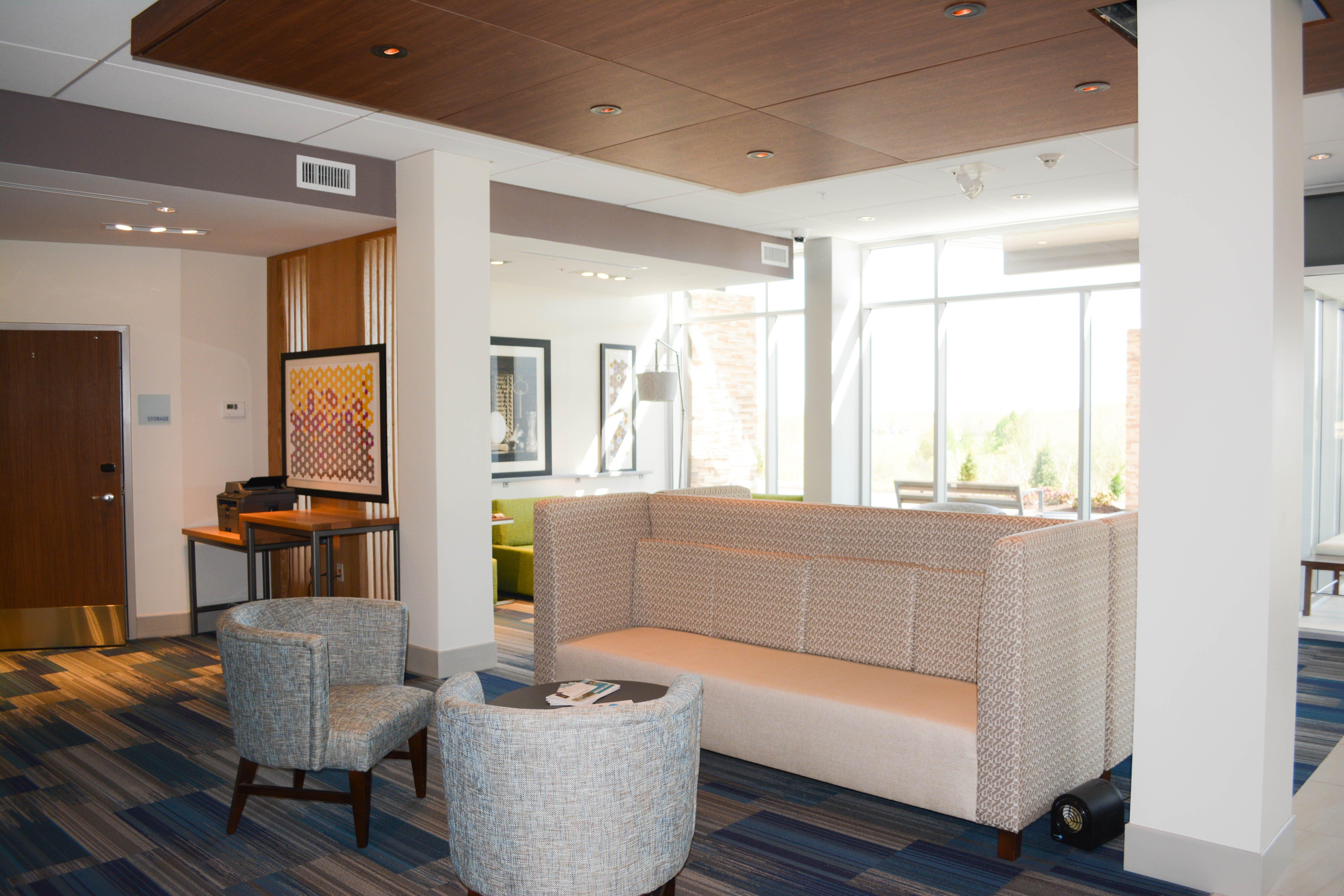 Holiday Inn Express & Suites Oswego By Ihg Luaran gambar