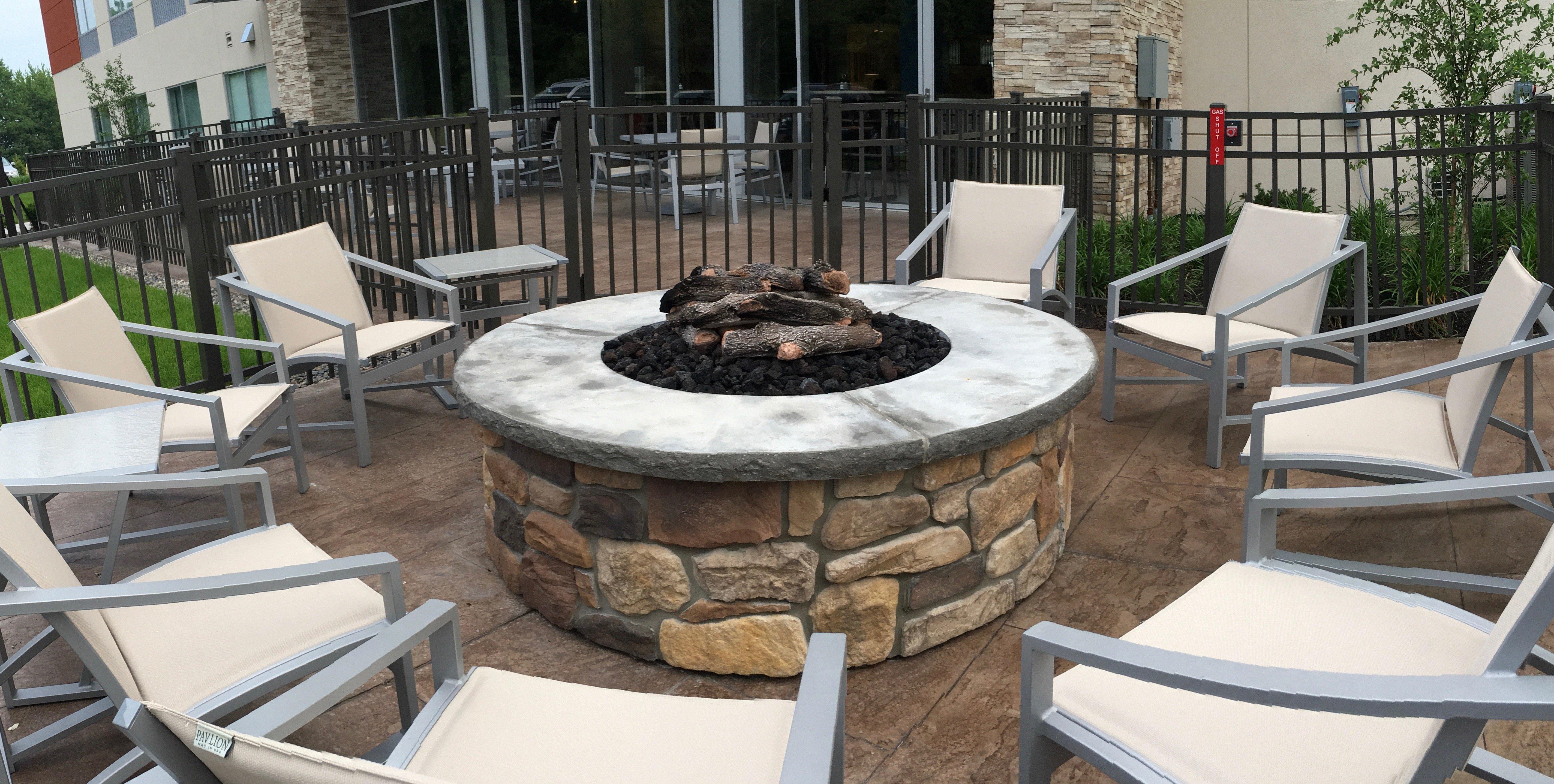 Holiday Inn Express & Suites Oswego By Ihg Luaran gambar