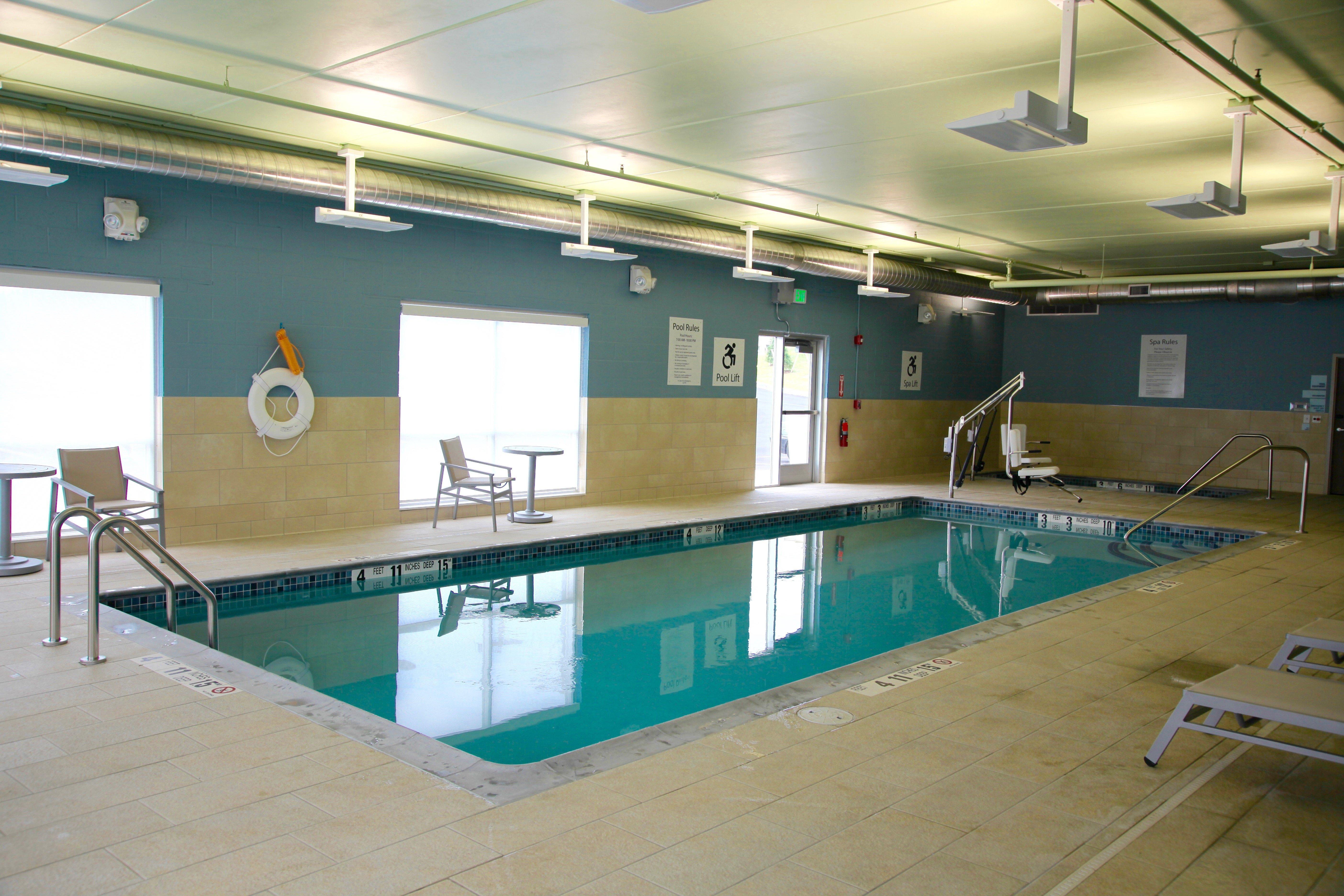 Holiday Inn Express & Suites Oswego By Ihg Luaran gambar